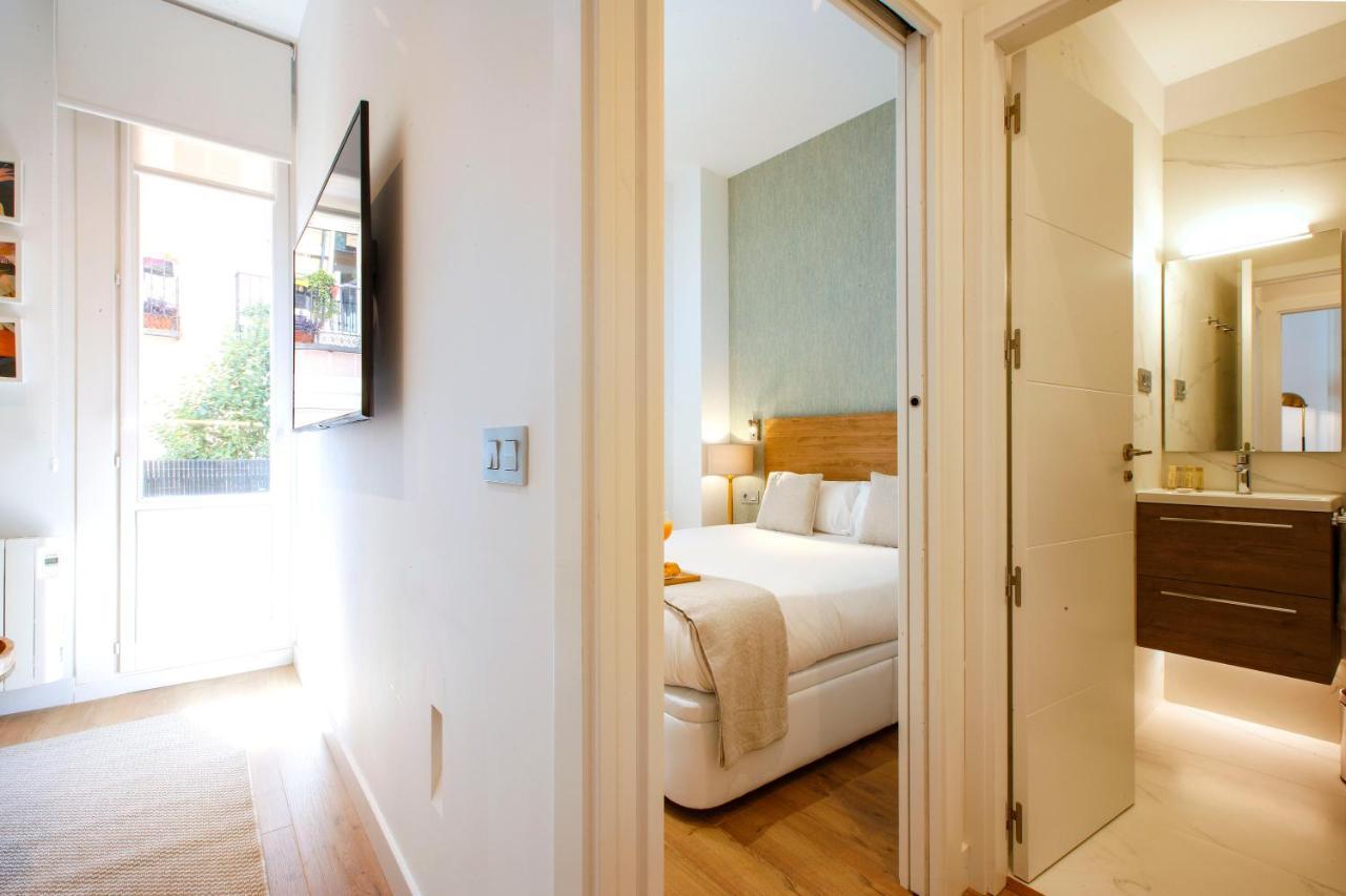 Tirso Suite Madri Exterior foto