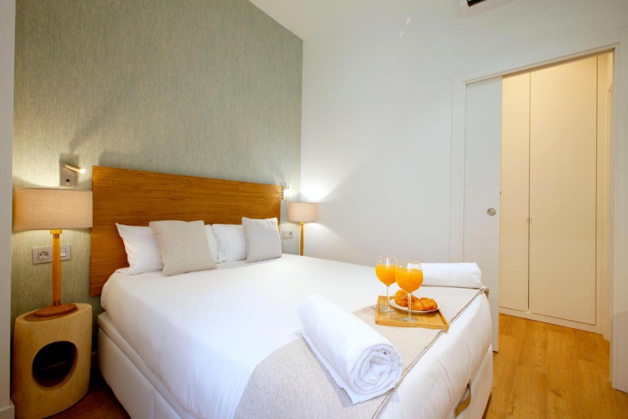 Tirso Suite Madri Exterior foto
