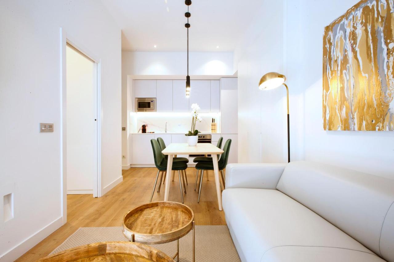 Tirso Suite Madri Exterior foto