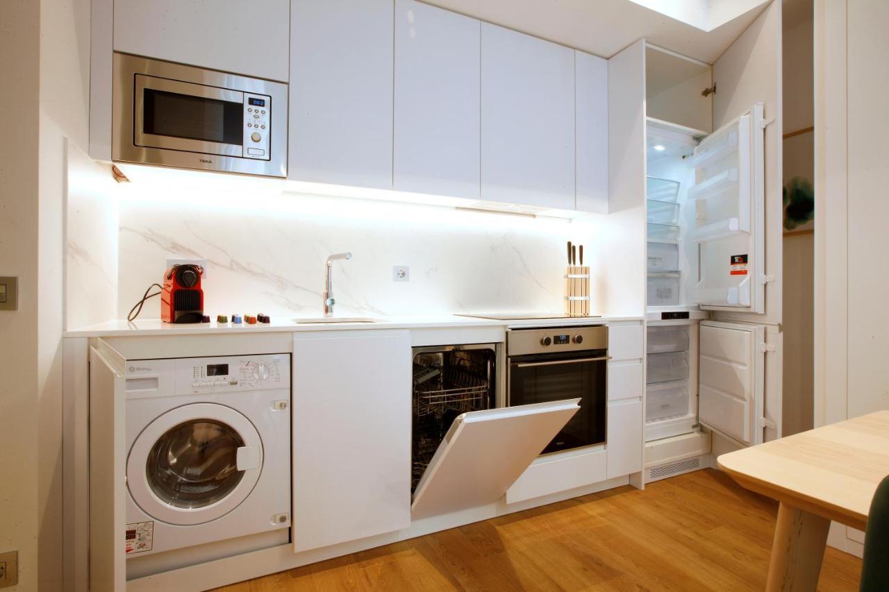 Tirso Suite Madri Exterior foto